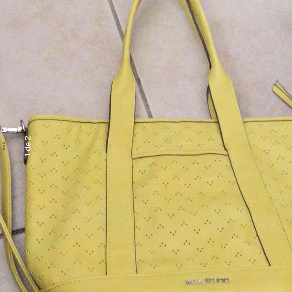 Max Studio .crossbody and shoulder bag very beautiful.